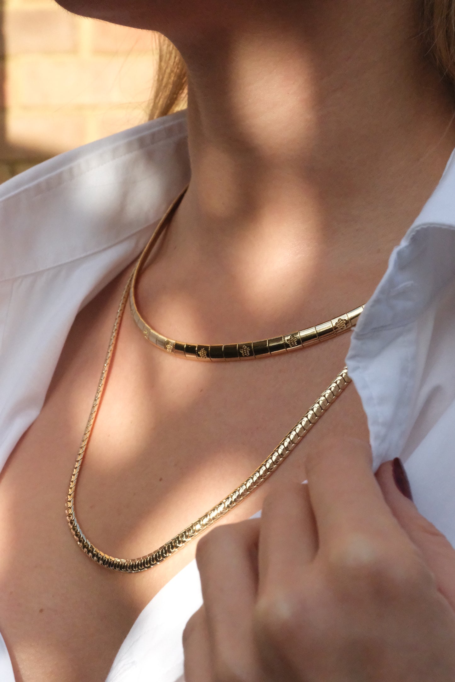 Omega Choker