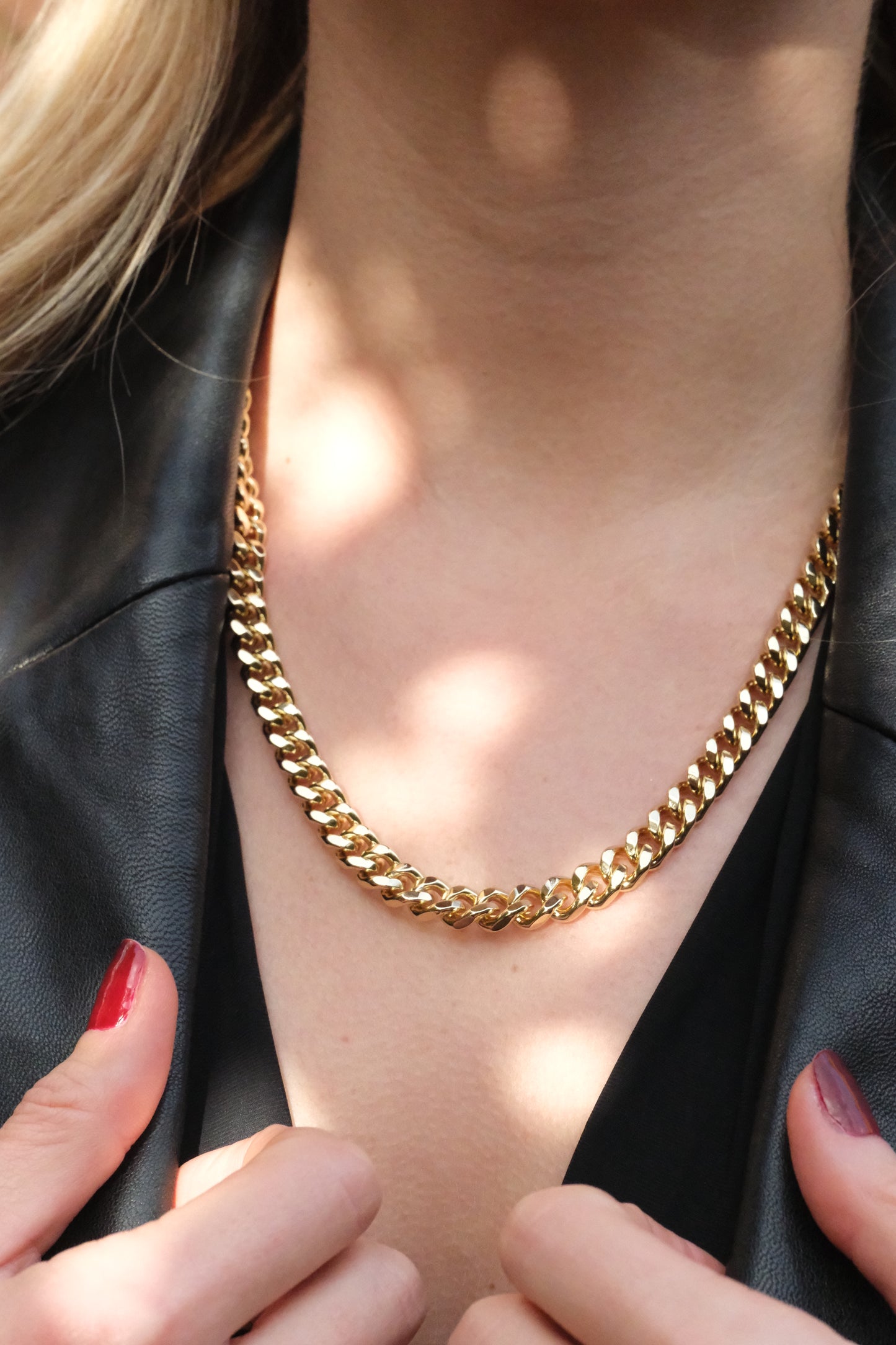 Bold Curb Link Necklace